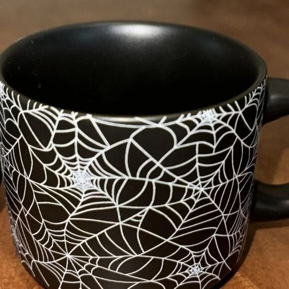 Two-Piece Happy Halloween Spider & Web Ceramic Mug Set Black & White - Picture 4 of 7
